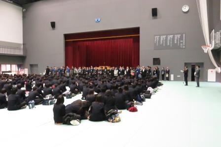 全校集会 全校集会